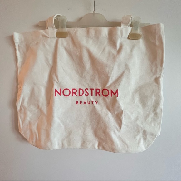 BNWOT NORDSTROM BEAUTY HEAVY DUTY LARGE TOTE BAG - Picture 2 of 4